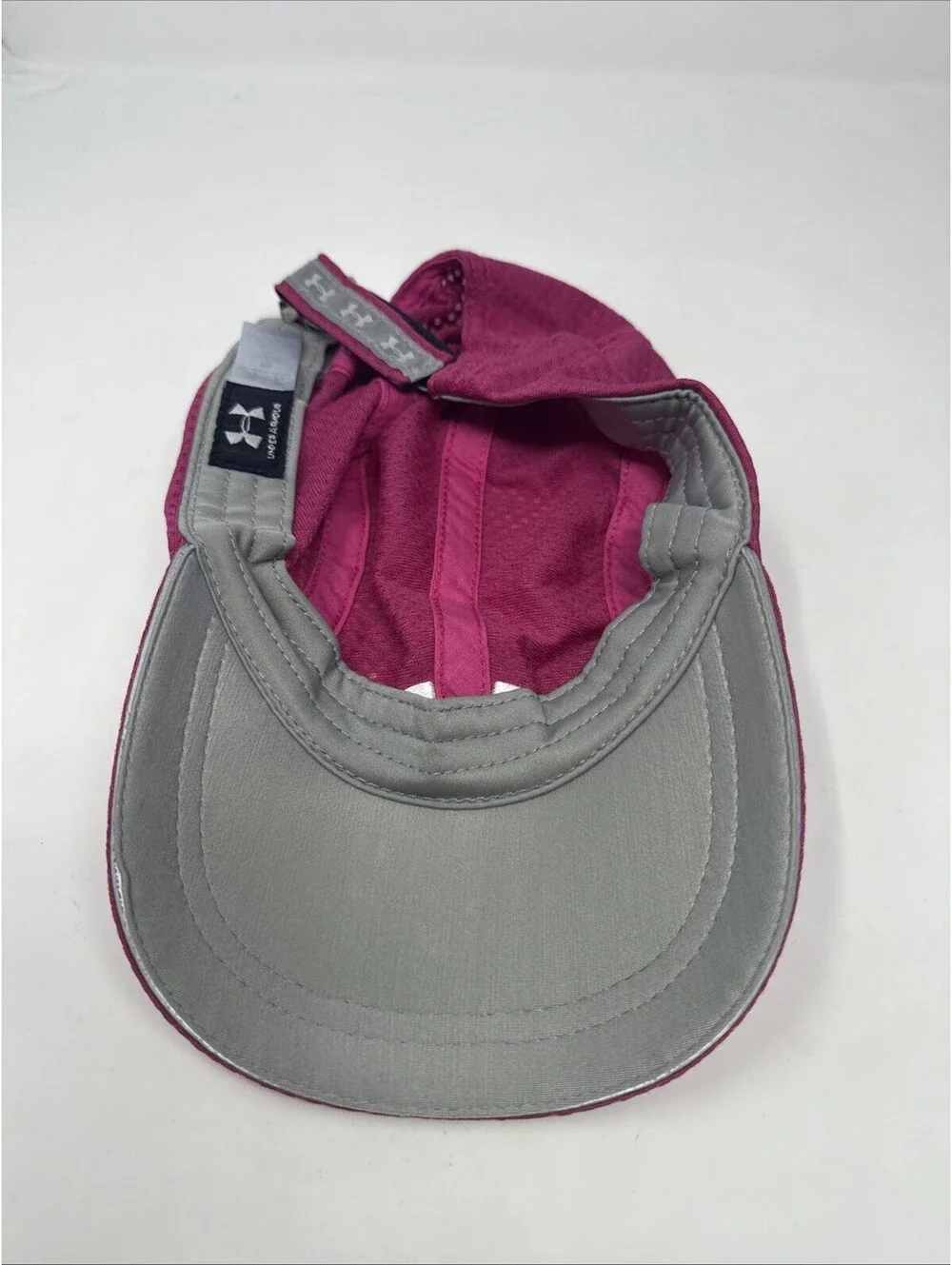 Pink Under Armour Athletic Hat Size Medium